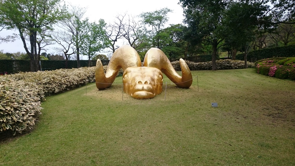 鹿兒島熊本福岡，霧島藝術之森美術館，椿升，右邊的羊
