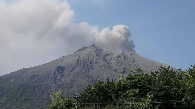 鹿兒島熊本福岡，噴發的櫻島火山