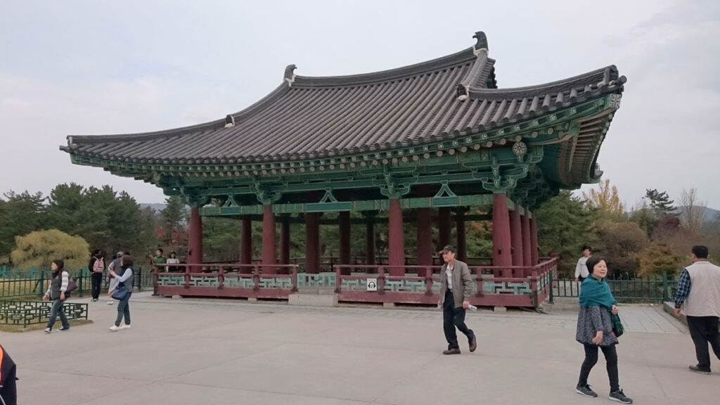 東宮與月池(雁鴨池)