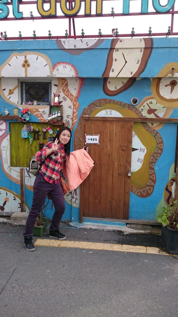 甘川洞壁畫村 gamcheon-culture-village 時鐘壁畫