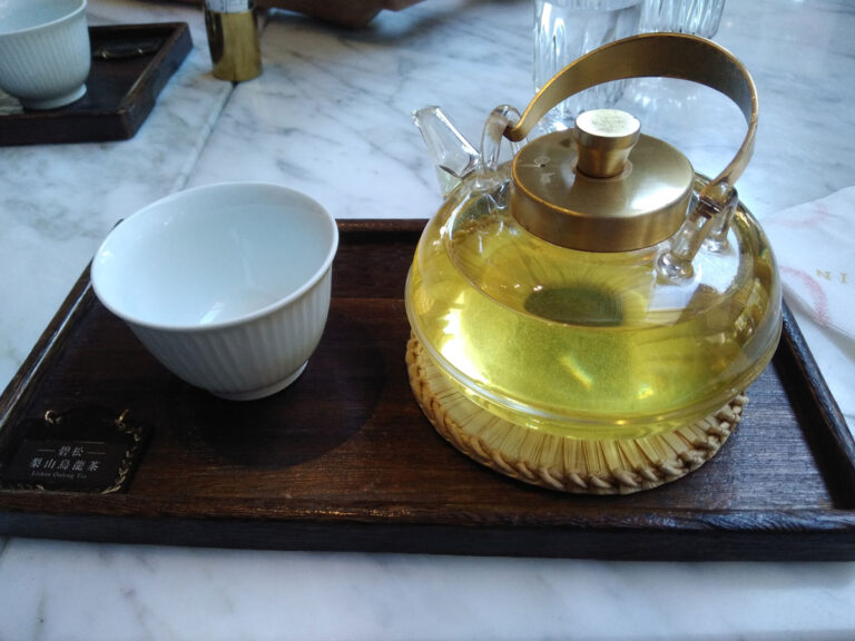 高雄永心鳳茶