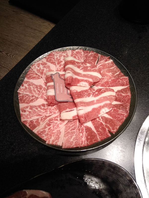 高雄碳佐麻里
